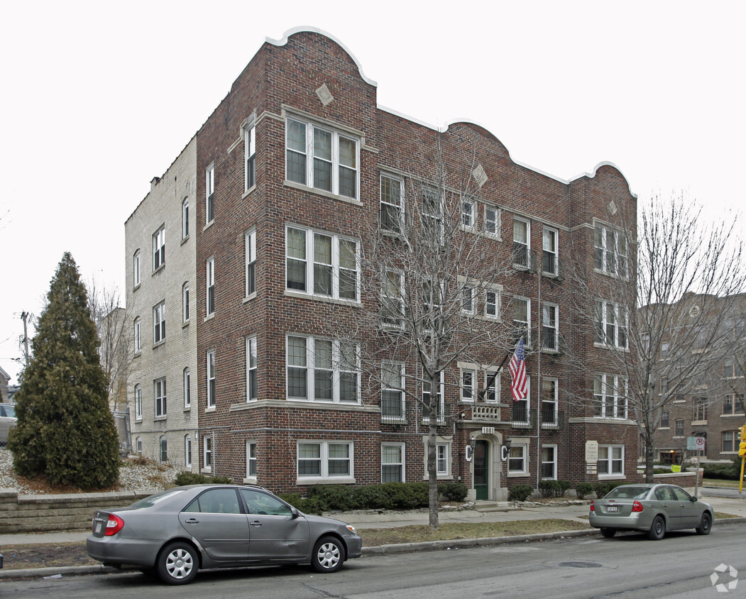 Building Photo - Mount Prospect Apartments