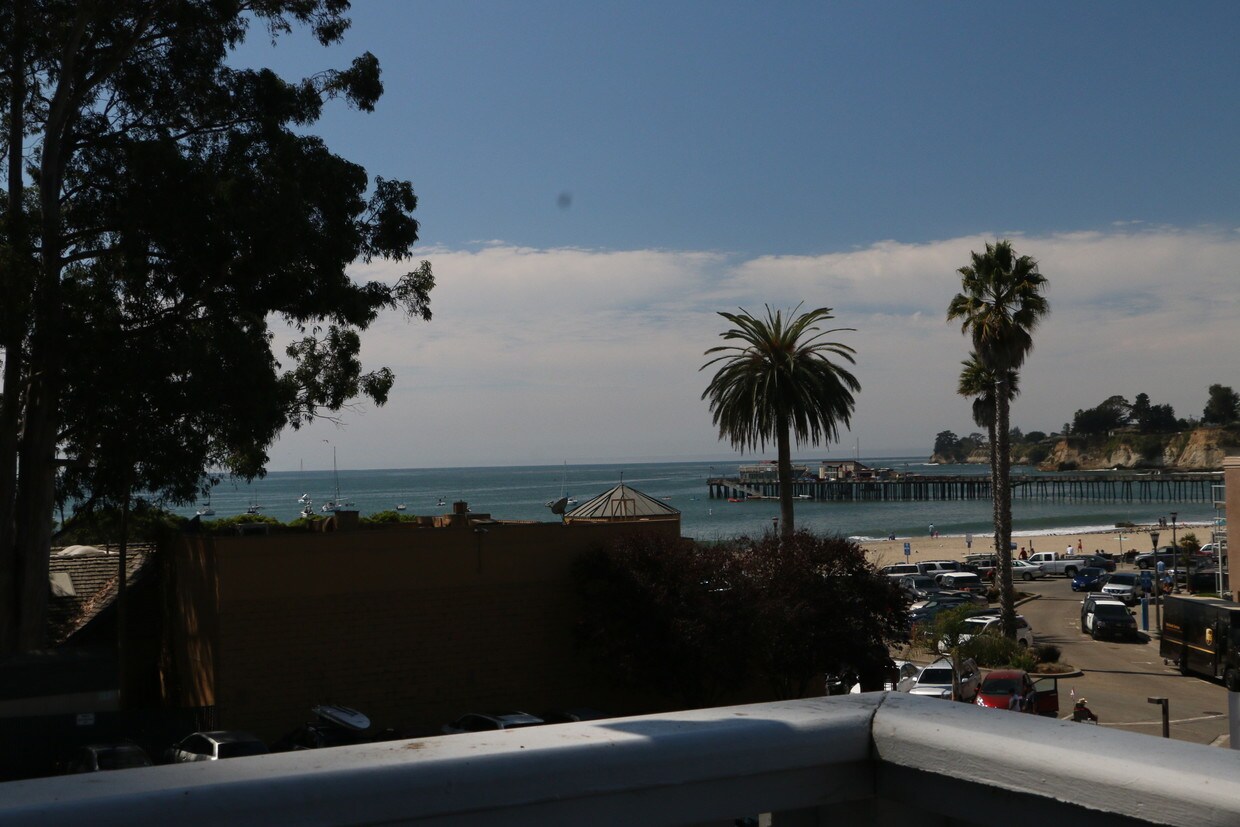 190 El Camino Medio, Capitola, CA 95010 Apartments in Capitola, CA