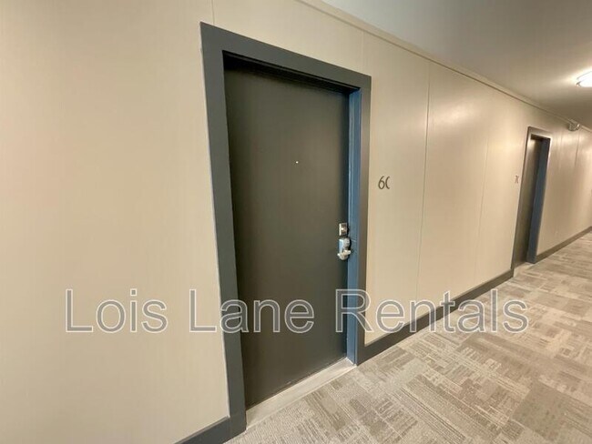 Foto del edificio - 259 E Bay St