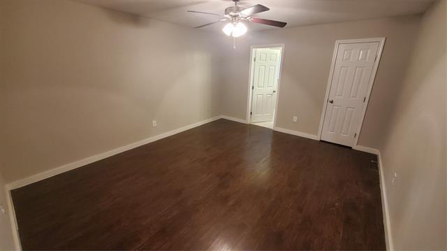 Foto del edificio - 5125 Cloyce Ct