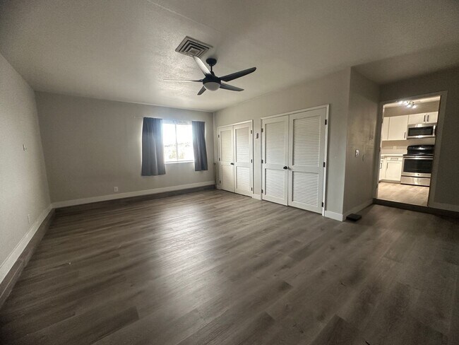 Foto del edificio - 3 Bedroom Home