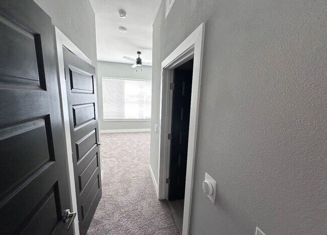 Foto del edificio - 5005 E Parmer Ln