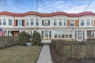 Building Photo - 22 Stephenson Blvd