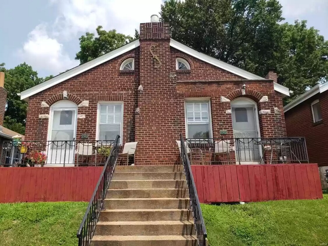 Primary Photo - 6511 Hoffman Ave