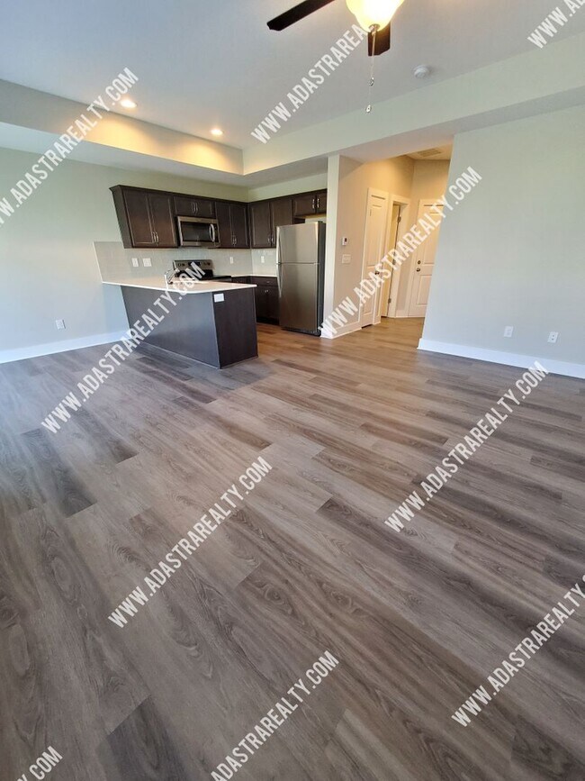 Foto del edificio - Built in 2020 Louisburg Town Home-Availabl...