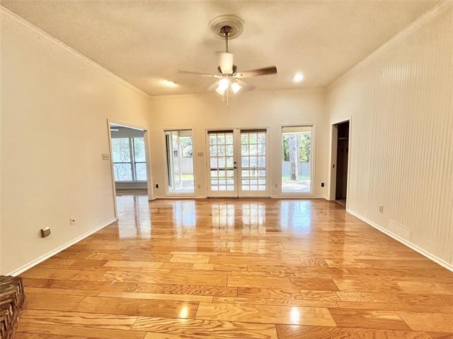Building Photo - 3915 Wentworth Dr