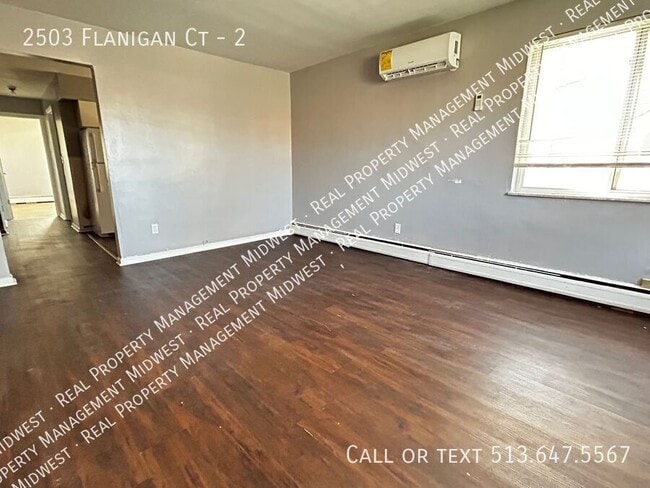 Photo - 2503 Flanigan Ct Apartment