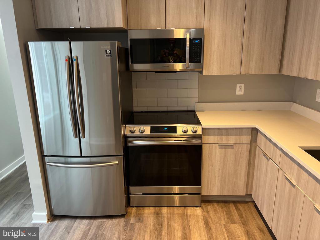 Foto principal - 624 Girard St NE