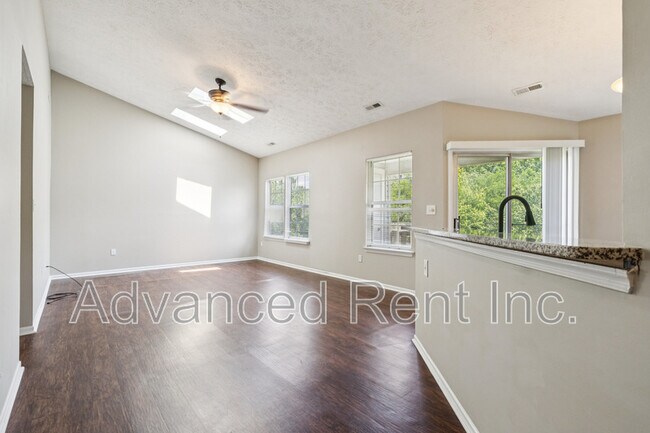 Photo - 15 Beagle Run Apartment