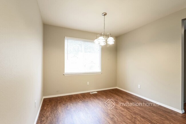 Building Photo - 1809 82nd Ave NE