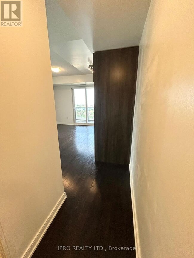 Building Photo - 8-1808 Nahani Way