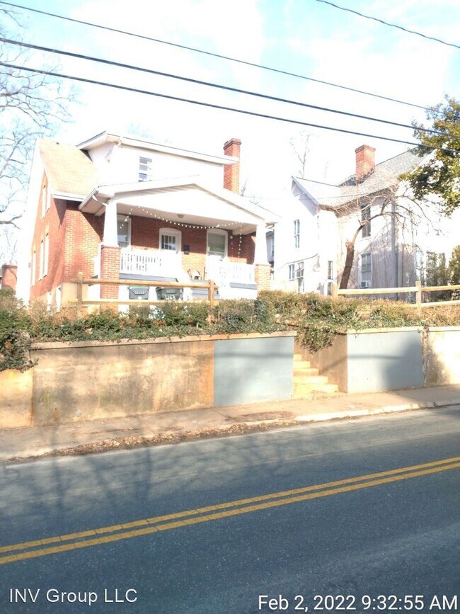 Foto del edificio - 8 br, 4 bath House - 463 14th St