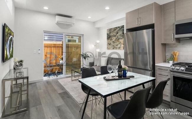 Foto del edificio - 1123D 18th Ave