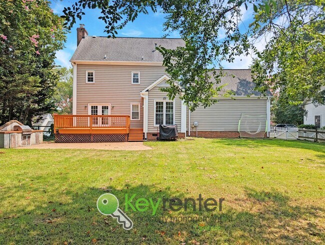 Foto del edificio - Spacious 3BR Home in Pelham Falls | Bonus Room | Fenced Yard | Resort-Style Amenities
