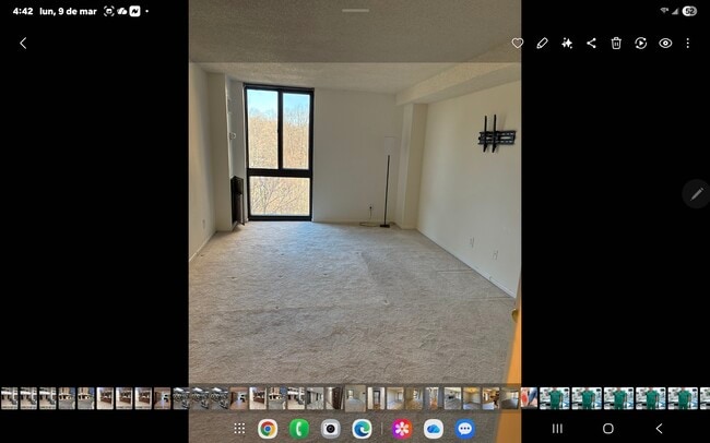 Building Photo - 2300 Pimmit Dr