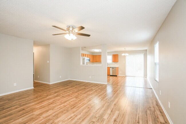 Foto del edificio - 8350 Ingalls Way