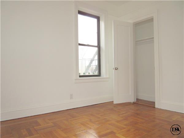 Building Photo - 2849 33rd St