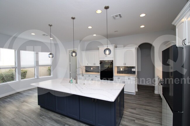 Foto del edificio - 2790 E Cedar Pl