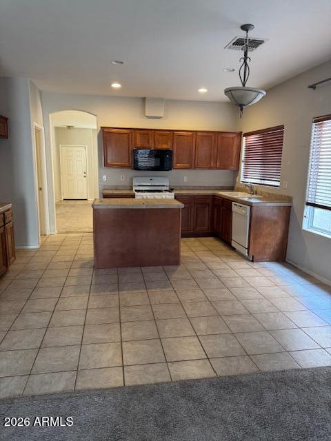 Foto del edificio - 12522 W Jefferson St