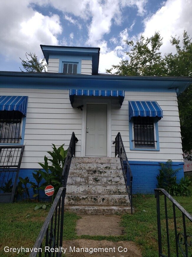 Foto del edificio - 2 br, 1 bath House - 4613 Kirkland Avenue