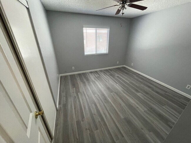 Foto del edificio - 3 bedroom, 2 bath Beaumont Beauty