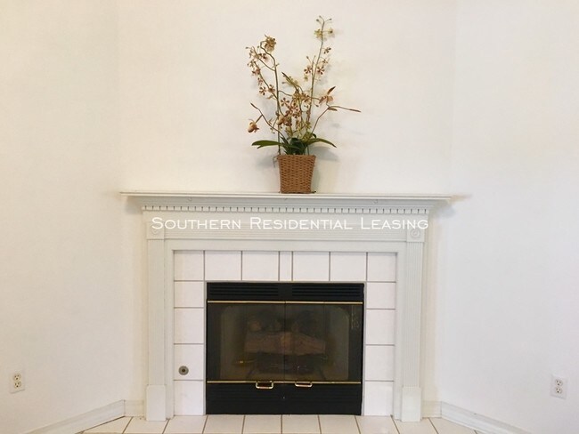 Building Photo - 382 Mizzen Ln., Pensacola, FL ~ by Southern
