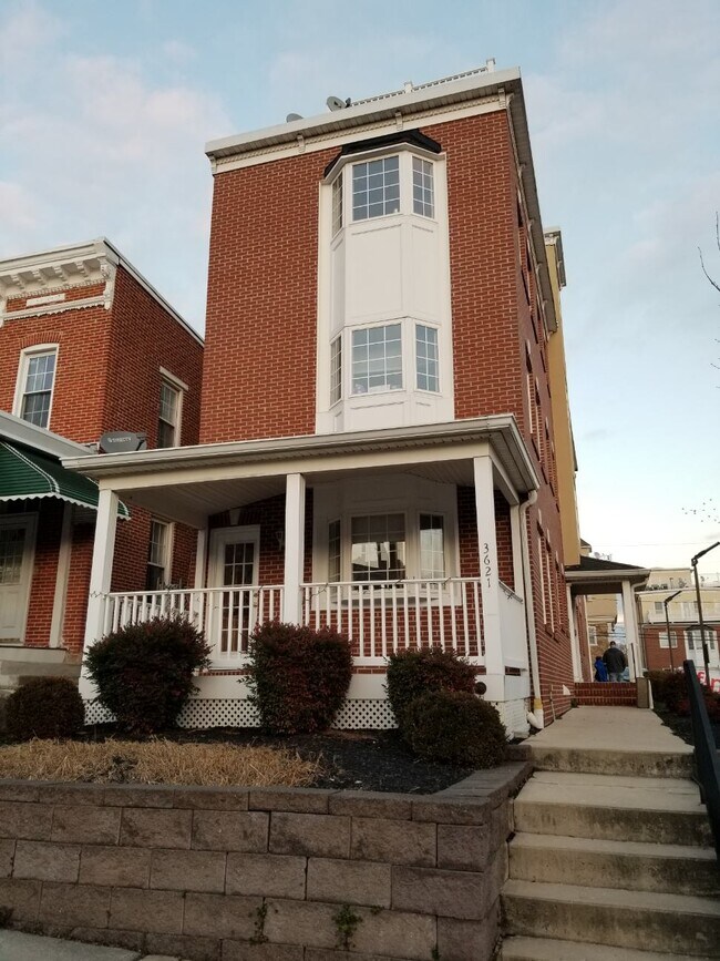 exterior - 3621 Roland Ave