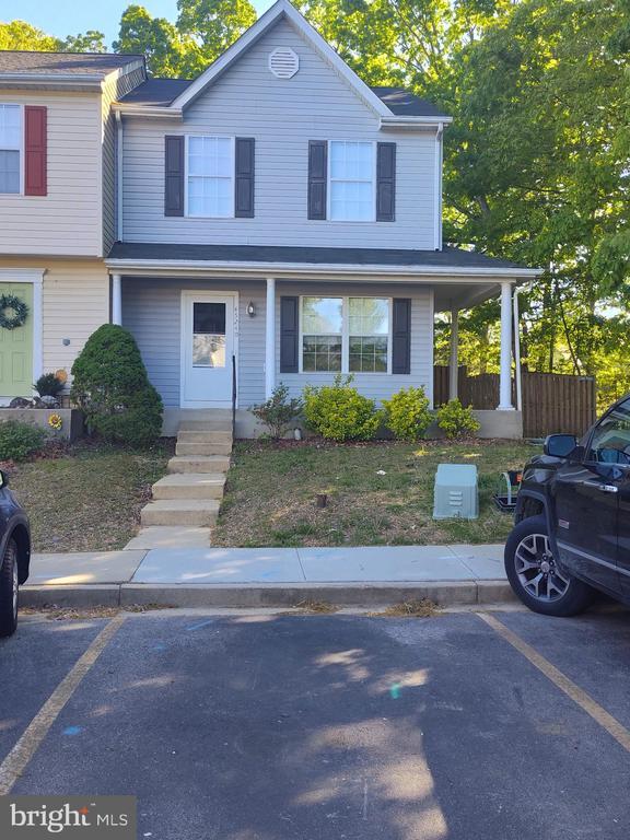 Primary Photo - 45240 Woodstown Way