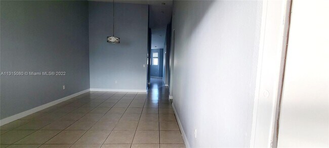 Foto del edificio - 2908 SE 17th Ave