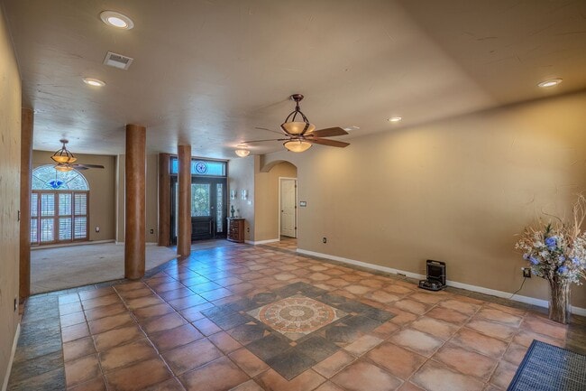 Building Photo - 111 Coker Ln
