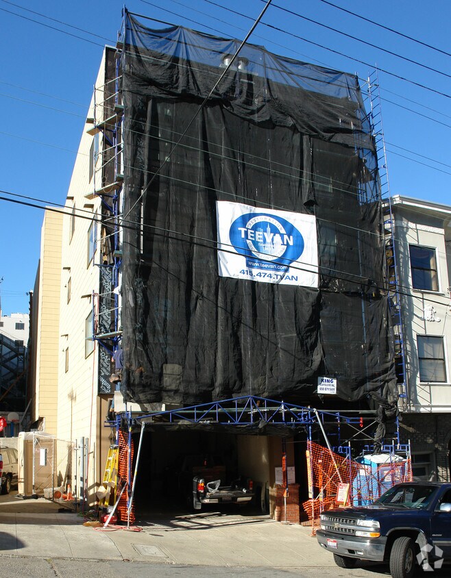 Primary Photo - 2121 Taylor St