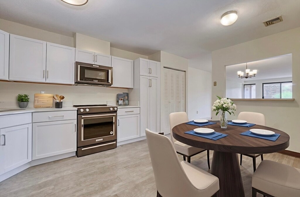 Foto principal - 1850 Beacon St