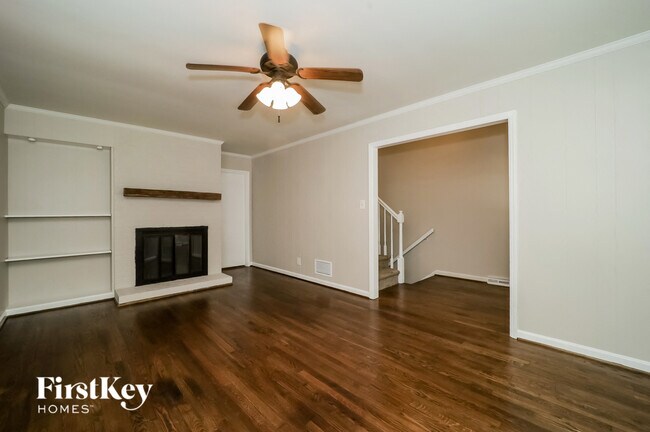 Foto del edificio - 2706 Northampton Dr