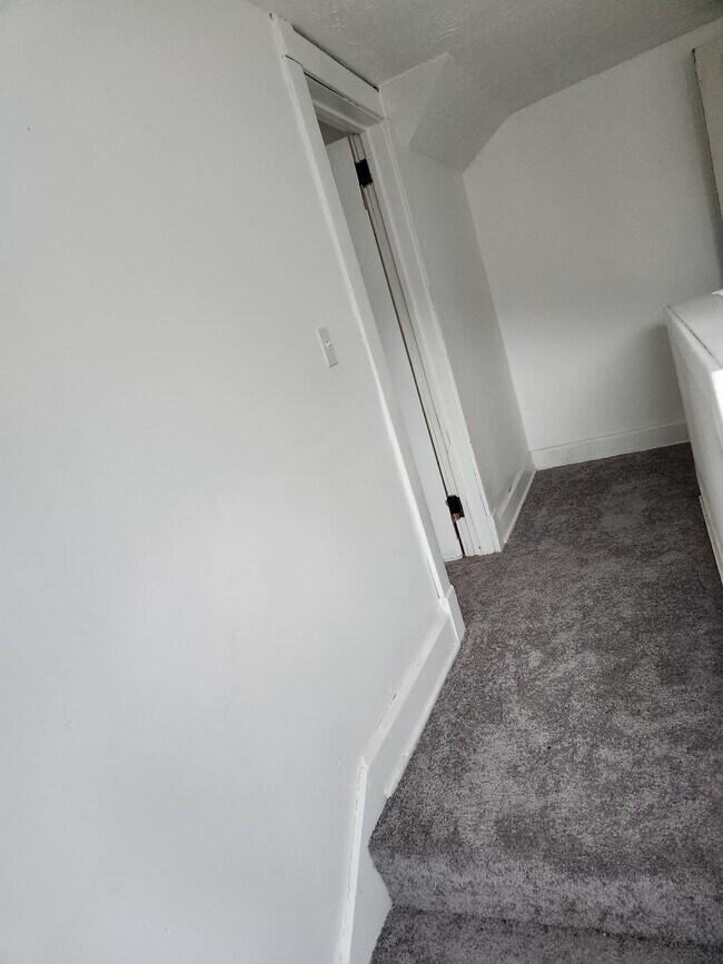 Building Photo - 181 Spring St