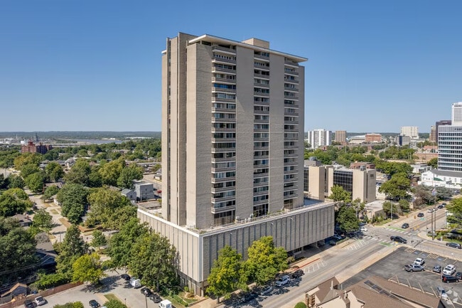 Building Photo - 1502 S Boulder Ave