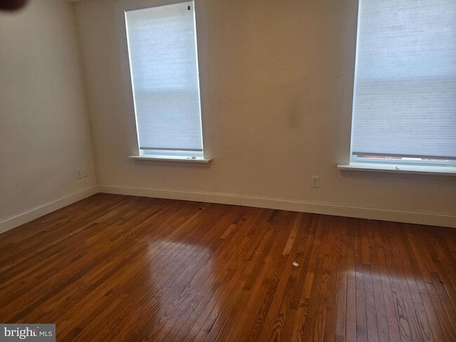 Building Photo - 2025 N 18th St