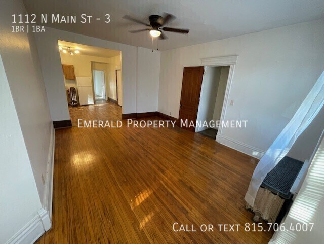 Foto del edificio - 1112 N Main St