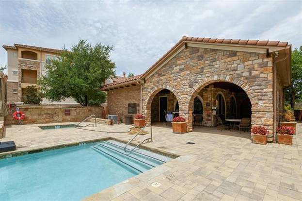 Building Photo - 555 Via Amalfi