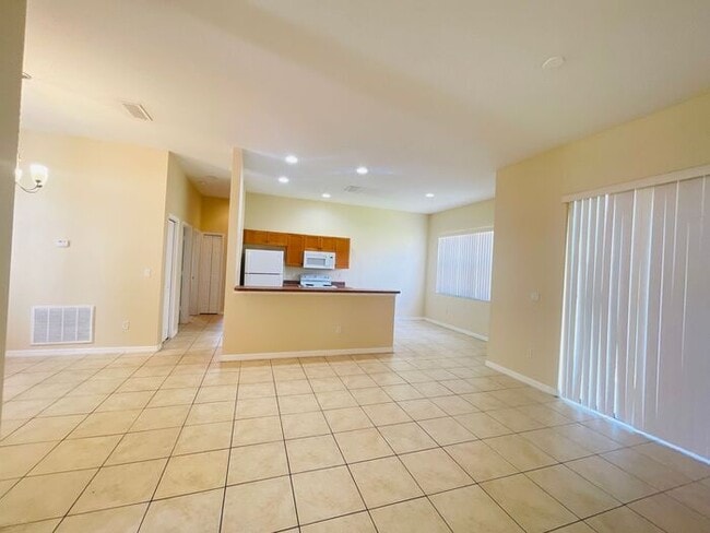 Building Photo - Tuscany Preserve-404 CINNAMON DR POINCIANA, FL 34759