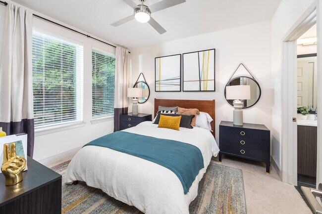 Foto del edificio - Fifteen15 South Lamar Apartments