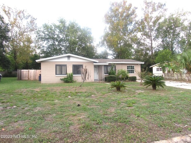 Building Photo - 235 Beall Ave N