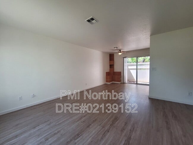 Building Photo - 2140 Woolner Ave