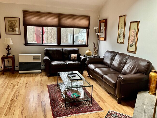 Foto del edificio - 260 Cliffside Dr