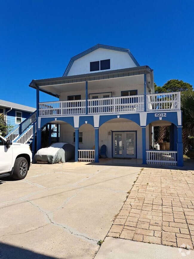 Building Photo - 6912 Beach Dr