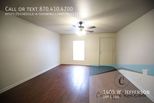 Building Photo - Recently renovated 3 bed 1 bath home - Jon...