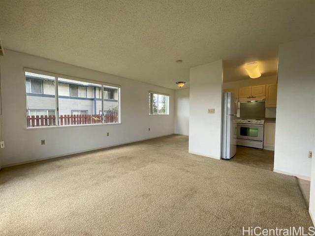 Building Photo - 95-1054-1054 Kuauli St