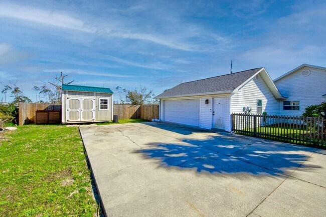 Foto del edificio - 1007 Cypress Ave