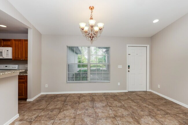 Foto del edificio - 769 Oakridge Ave S