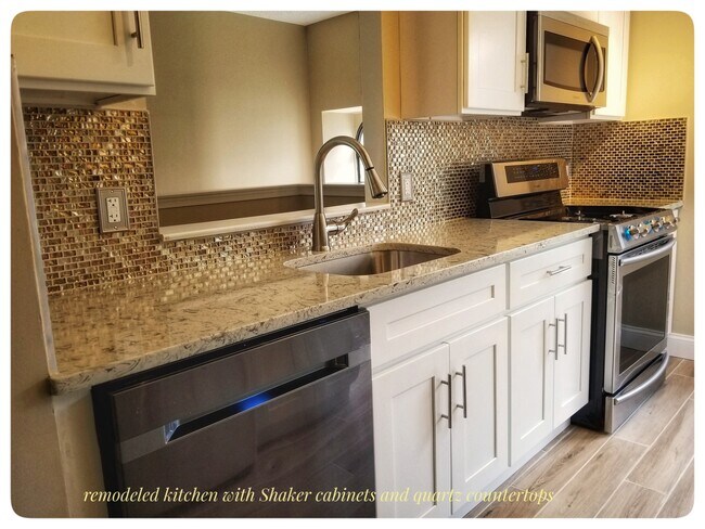 Foto del edificio - 3016 Lighthouse Ln