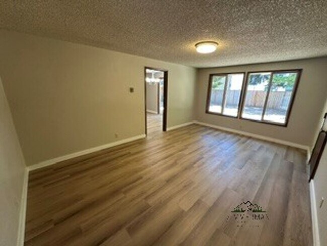 Foto del edificio - 2653 Erin Way